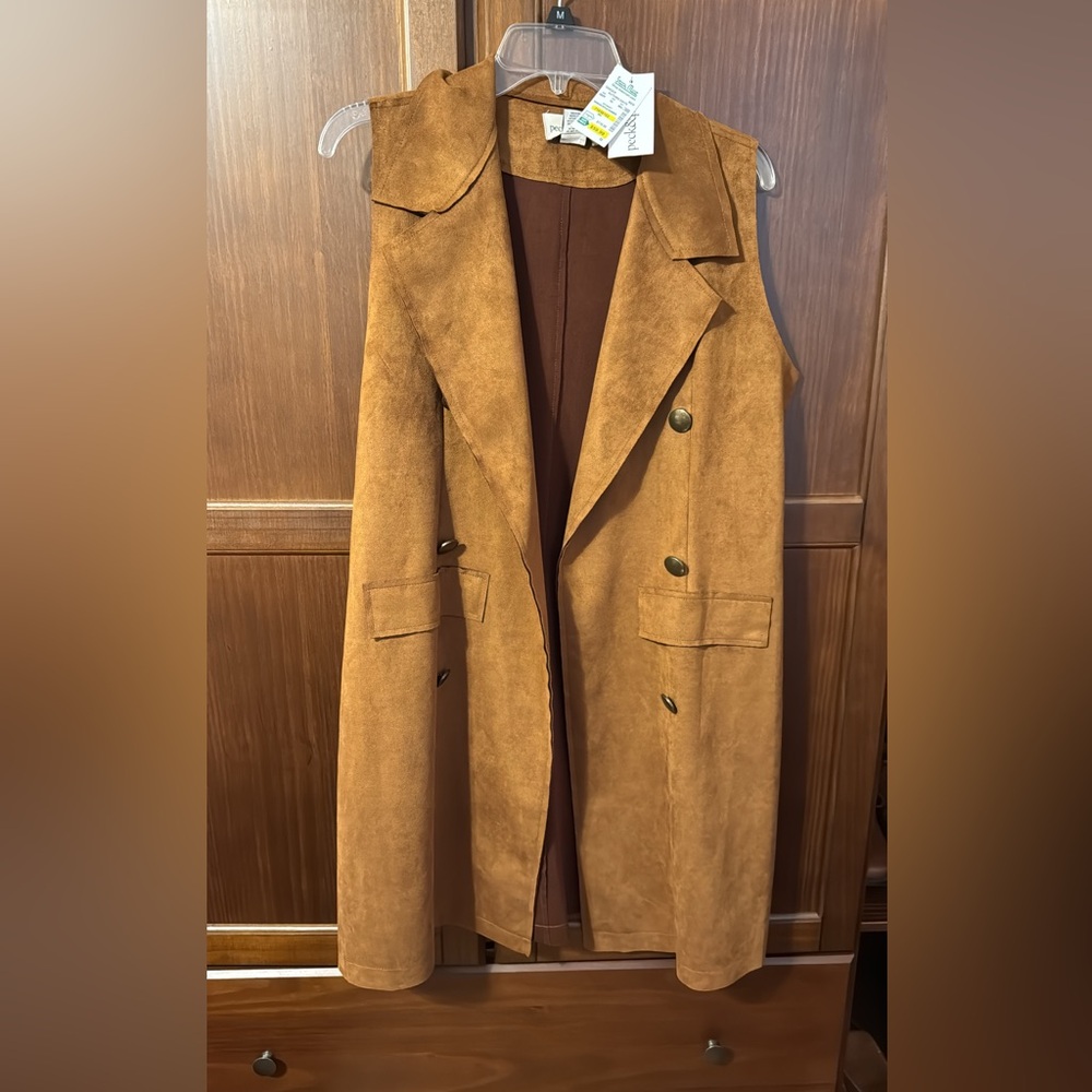 Women’s Tan Suede Vest